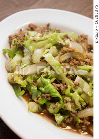 挽肉たっぷりの野菜炒め 挽肉たっぷりの野菜炒め 16295375