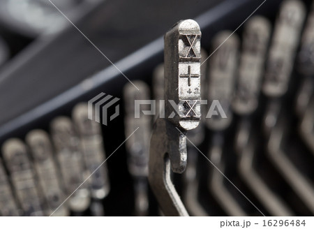 X hammer - old manual typewriter X hammer - old manual typewriter 16296484
