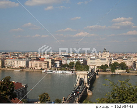 ドナウ川の景色 16298443