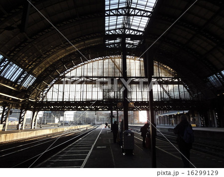 フランクフルト 中央駅 ドイツ フランクフルト 中央駅 ドイツ 16299129