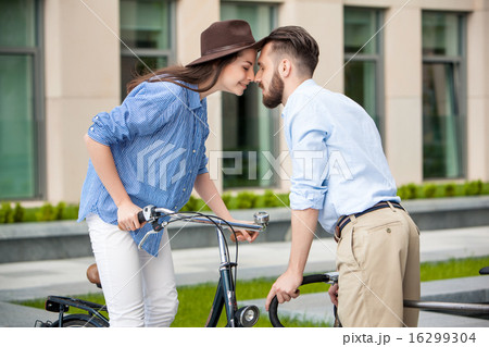 Romantic date of young couple on bicycles 16299304