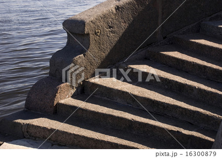 embankement embankement 16300879