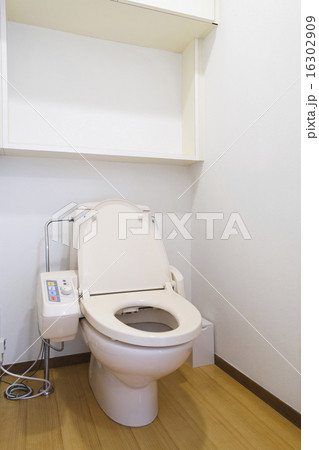 トイレ 16302909