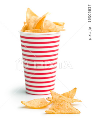tortilla chips in paper cup 16306637