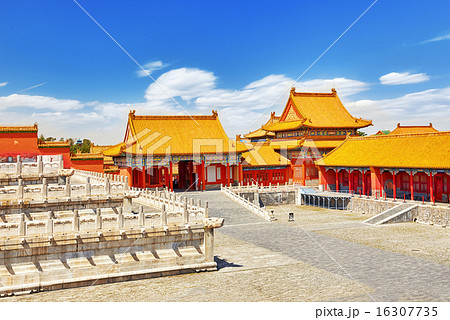 Palaces, pagodas of the Forbidden City  16307735