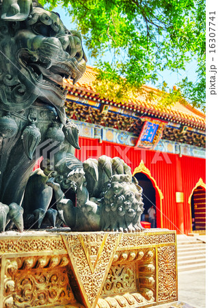 Bronze lion at to Yonghegong Lama Temple 16307741