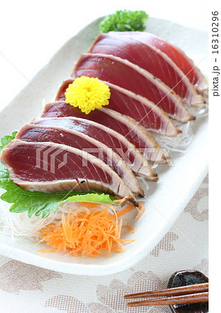 カツオのたたき カツオのたたき 16310296