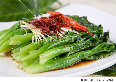 delicious kale 16323768