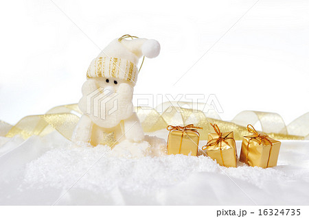 Santa Claus with christmas tree Santa Claus with christmas tree 16324735