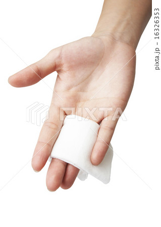Hand holding cleaning cotton 16326353