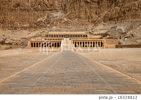 Hatshepsut near Luxor in Egypt 16328812