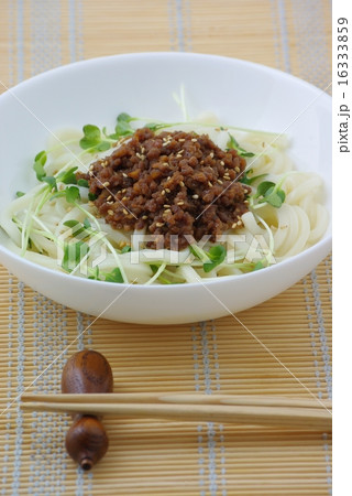 ジャージャー麺 16333859