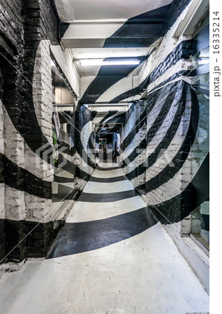 long spiral corridor 16335214