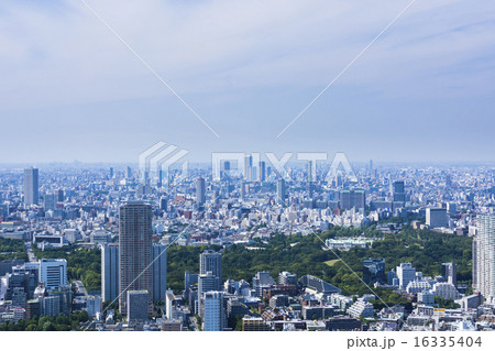 六本木ヒルズから迎賓館 池袋サンシャインシティーを見るの写真素材