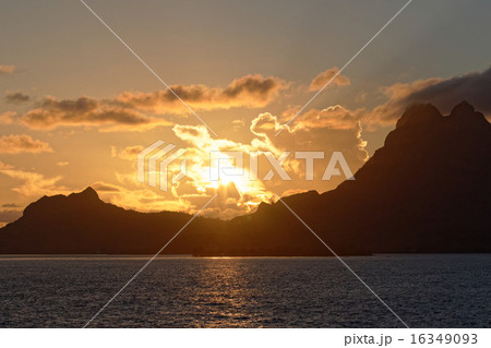 ボラボラ島 16349093