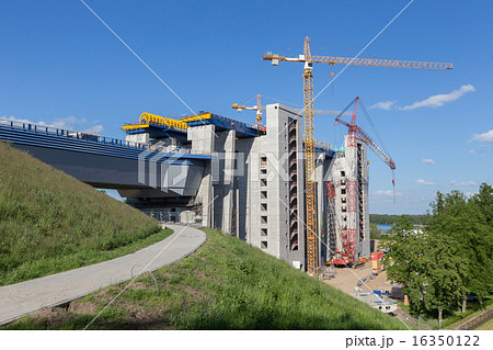 Cranes at construction site 16350122