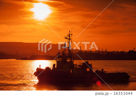 Black sea at sunset. Tug ship is underway, Varna 16351044