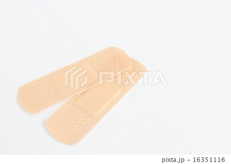 絆創膏 16351116