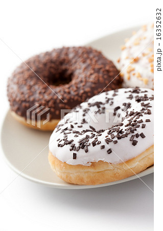 sweet donuts 16352632