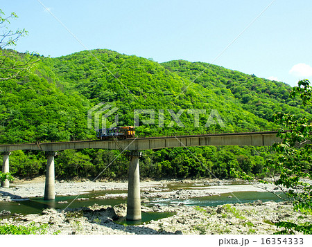 予土線と四万十川 16354333