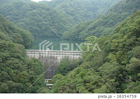 布引五本松ダム 16354759