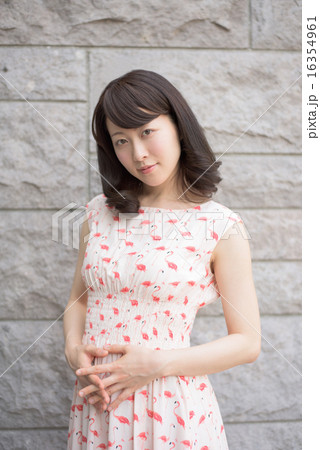 女性 ポートレート 女性 ポートレート 16354961