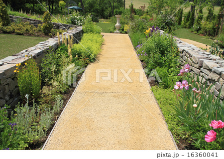 イングリッシュガーデン 16360041
