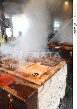 別府・鉄輪温泉・地獄蒸し 16360057