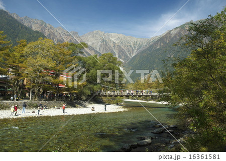 上高地　河童橋 16361581