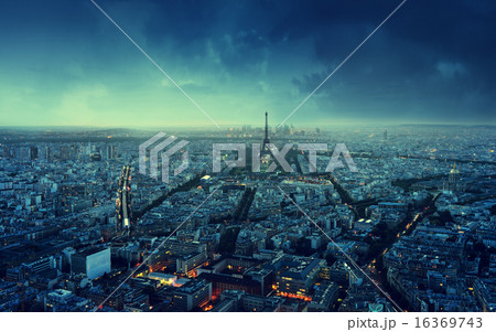 Paris skyline at sunset, France Paris skyline at sunset, France 16369743