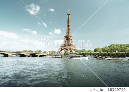Seine in Paris with Eiffel tower in morning time Seine in Paris with Eiffel tower in morning time 16369745