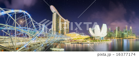 Singapore Skyline and view of Marina Bay Singapore Skyline and view of Marina Bay 16377174