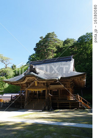 信州 松本 重要文化財「牛伏寺」 本堂(観音堂)俯瞰 信州 松本 重要文化財「牛伏寺」 本堂(観音堂)俯瞰 16380080