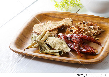 トムヤムクンのスパイス素材 16380364