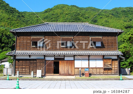 三角西港  旧高田回漕店の建物 16384287