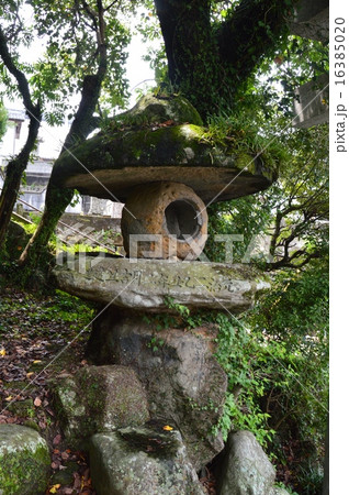 石灯篭（若宮稲荷神社／長崎県長崎市伊良林2丁目） 16385020