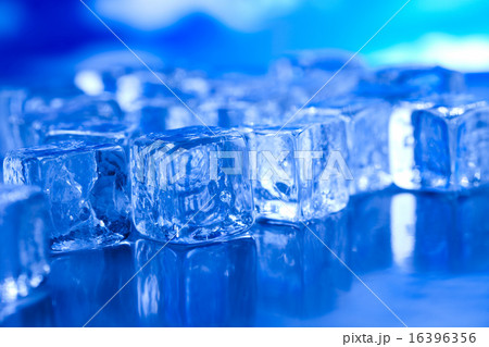 Background with ice cubes, cold and fresh concept Background with ice cubes, cold and fresh concept 16396356