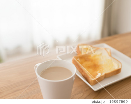 トースト トースト 16397669