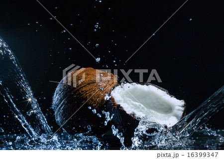 cracked coconut 16399347