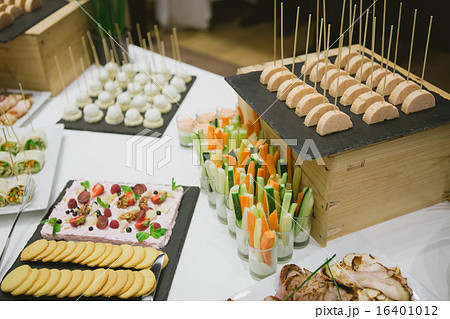 Appetizers banquet table 16401012