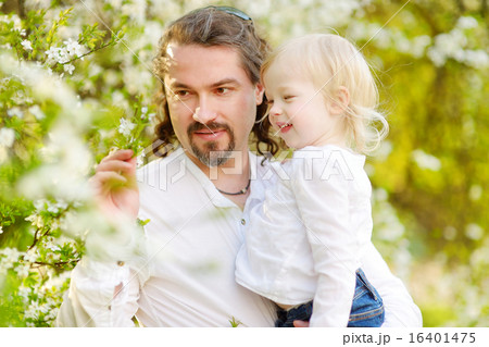 Father and toddler girl having fun at spring 16401475