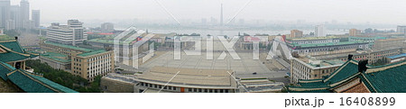 北朝鮮・平壌市内のパノラマ風景 16408899