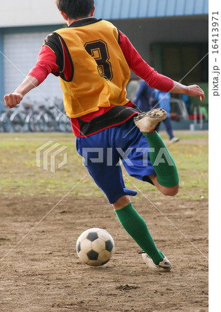 サッカー　フットボール 16413971
