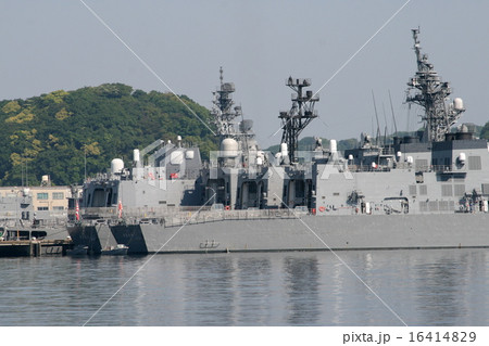 護衛艦「おおなみ」の入港風景 16414829