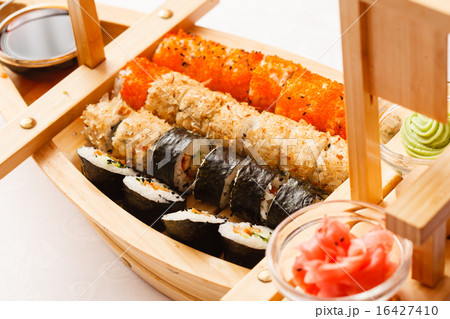 tasty sushi 16427410