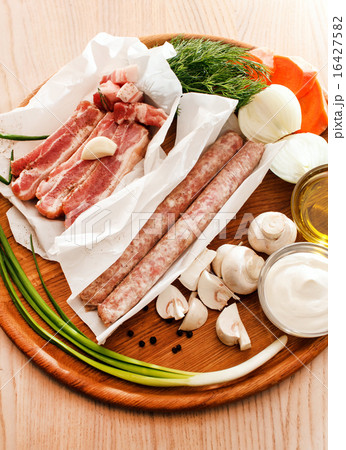 kitchen table 16427582