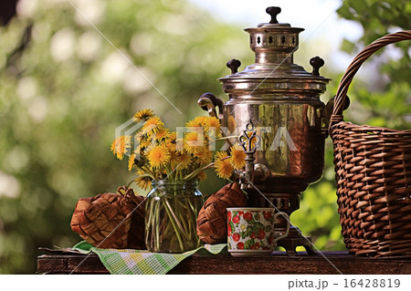 samovar summer flowers 16428819