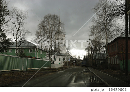 Church gloomy sky 16429801