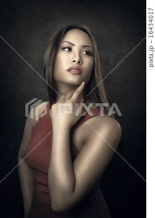 asian woman portrait 16434017