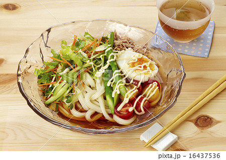 サラダうどん 16437536
